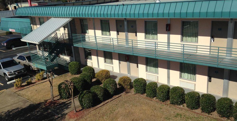 Economy Inn Little Rock Exterior photo